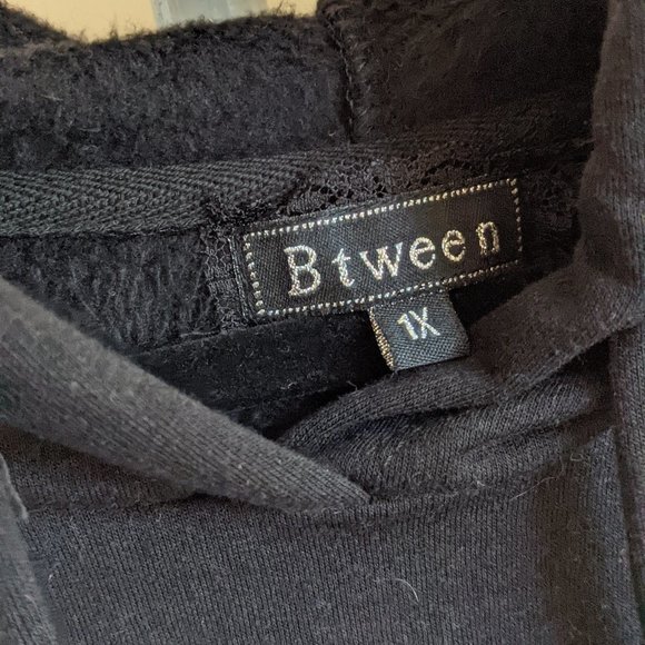 Womens Pull Over Hoodie - Picture 3 of 3